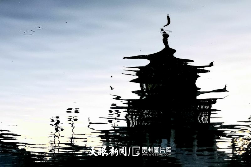 786283-《貴陽：文化厚重的甲秀樓》（1）.jpg